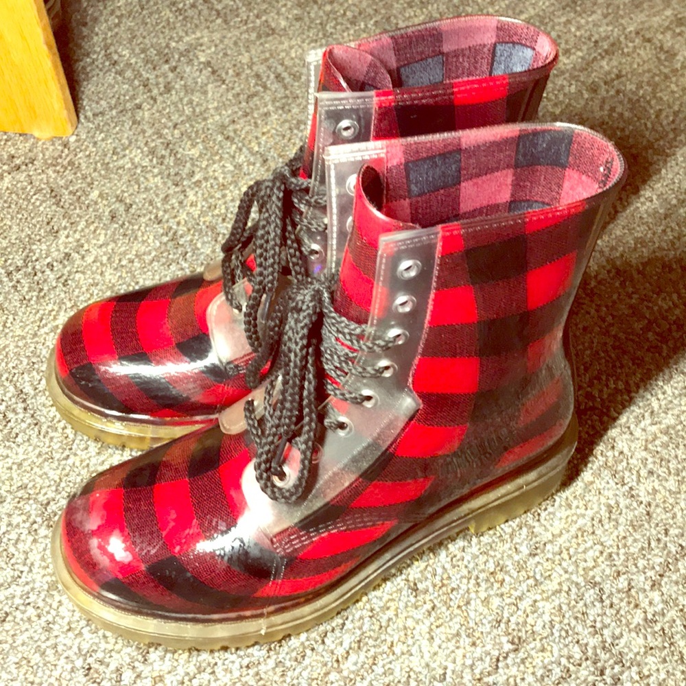 Dirty Laundry Rain and Fashion Boots